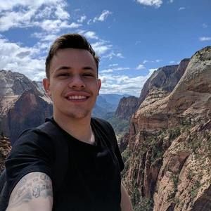 Meet your Posher, Eric